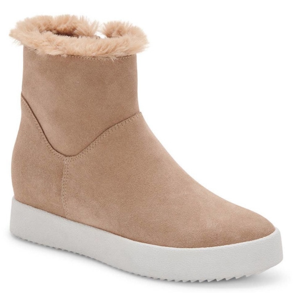 SOLD Blondo waterproof booties 8.5